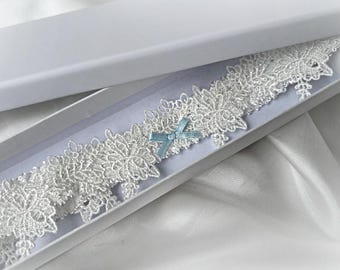 UK Boxed milky white/light ivory lace vintage style wedding garter personalized garter