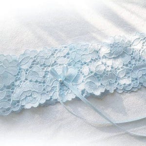Jarretière de mariée britannique en dentelle douce bleu pâle personnalisée