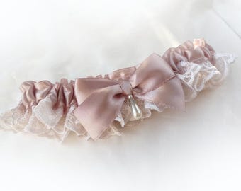 UK Personalised dusky pink satin delicate milky white lace garter wedding bridal bridesmaids garter toss hen throw
