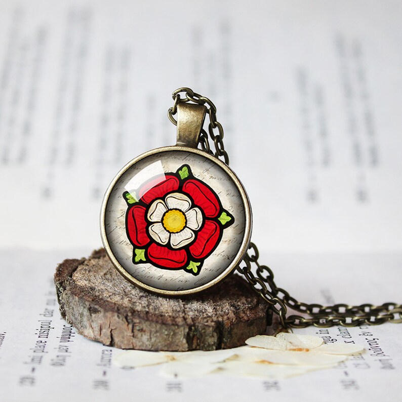 Tudor Rose Necklace Tudor Rose Pendant War Of The Roses Etsy