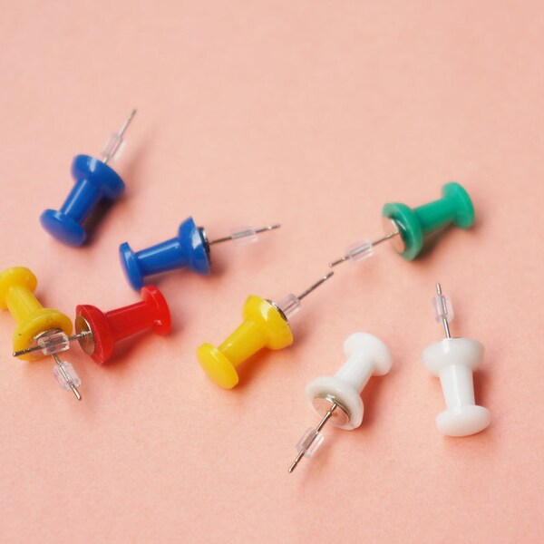 Earrings-Thumbtack pin stud earrings