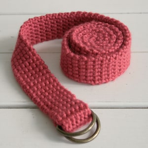 Burnt Orange Hand Crocheted Belt. Unisex Belt measures 35 inches long.  Great summer color that goes with everything