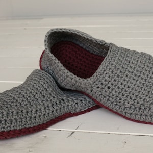 All Cotton hand crocheted unisex slippers. Gray with maroon soles.  Mens Size 9.  Womens Size 10 1/2