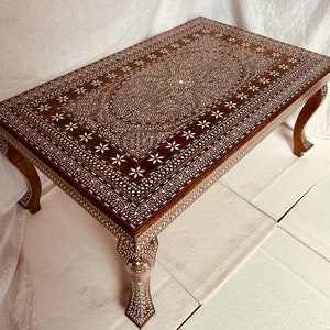 Bespoke Inlaid coffee table for living room | Elegant Inlay coffee table | Natural Wood Rectangular Table - Removable top | Spillproof Coat