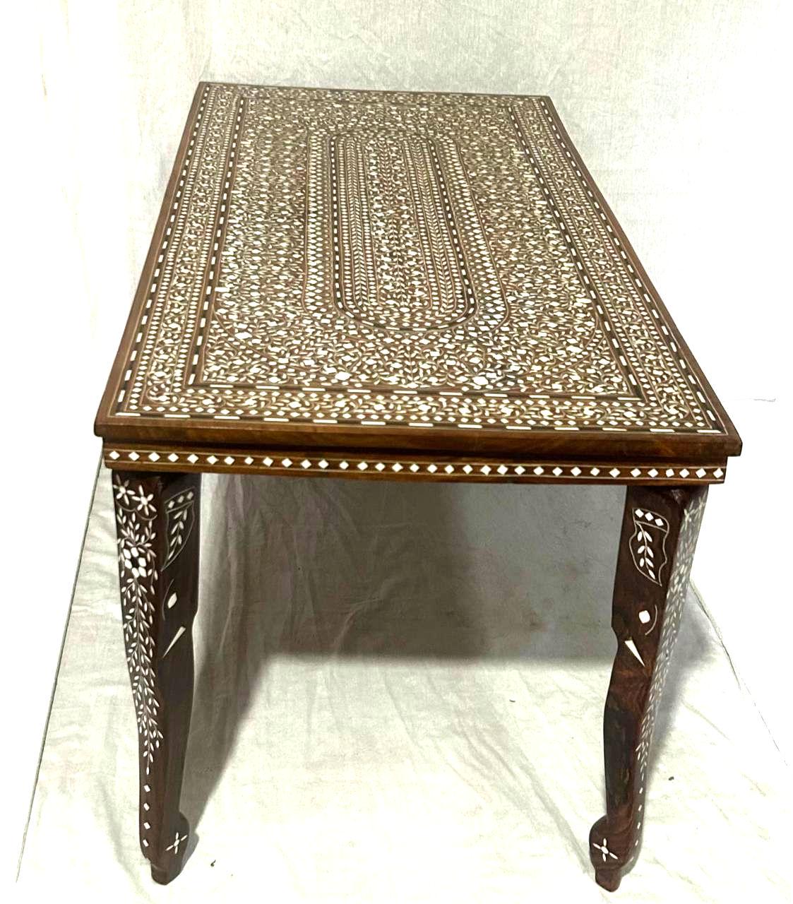 Table Basse Orientale Ancienne, Marqueterie Nacre, Hexagonale - Syrie XXe