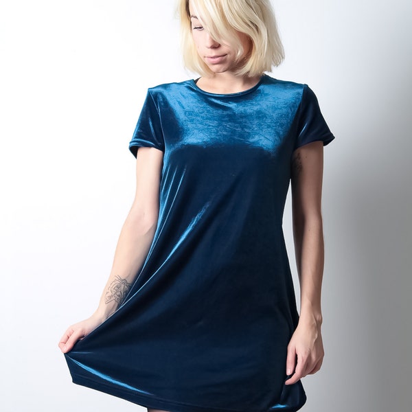 Mitternacht Vintage 90er Jahre blau samt Minikleid