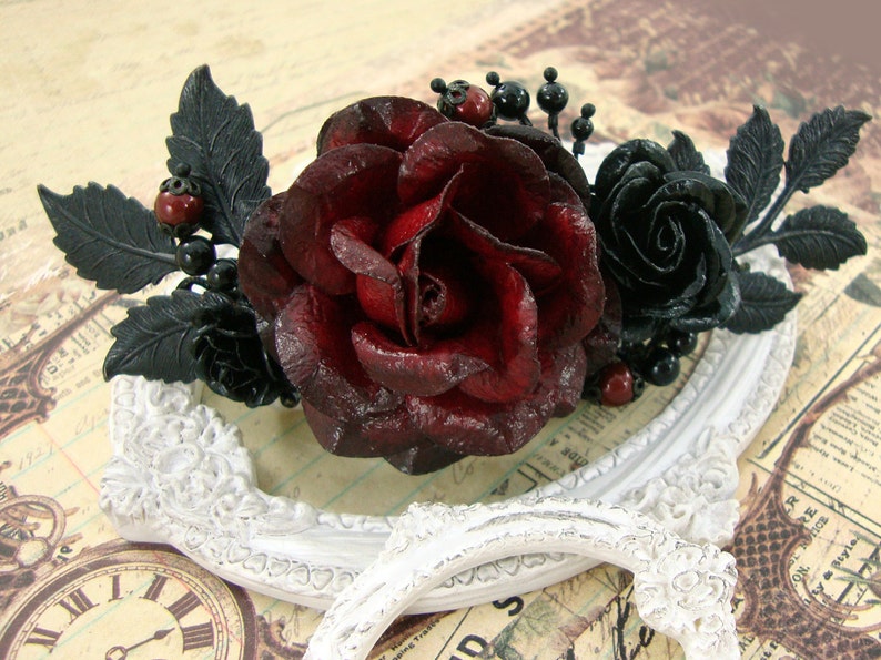 Weddings Accessories Hair Accessories Barrettes & Clips Red and black Gothic hairpiece red rose and black feather hair clip Halloween hair accessory 