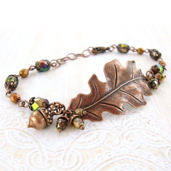 Oak Leaf Bracelet - Green And Antique Copper Jewelry - Woodland Autumn Jewelry - Rustic Autumn Cluster Bracelet - Nature Inspired Jewelry