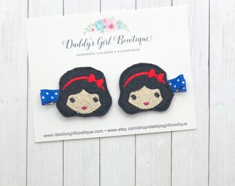 Snow White Hair Clip-Baby Hair Clippes-Baby Hair Clip-Toddler Clip-Girls Hair Clip- Snow White Bow-Snow White Birthday-Disney Vaction