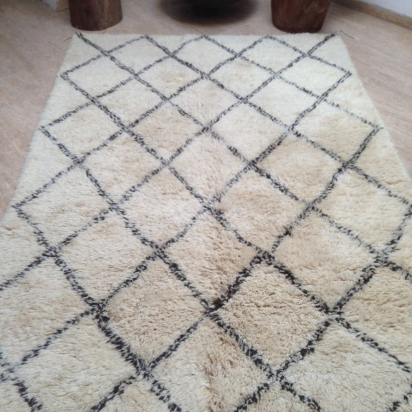 Vintage Moroccan rug - Beni Ouarain