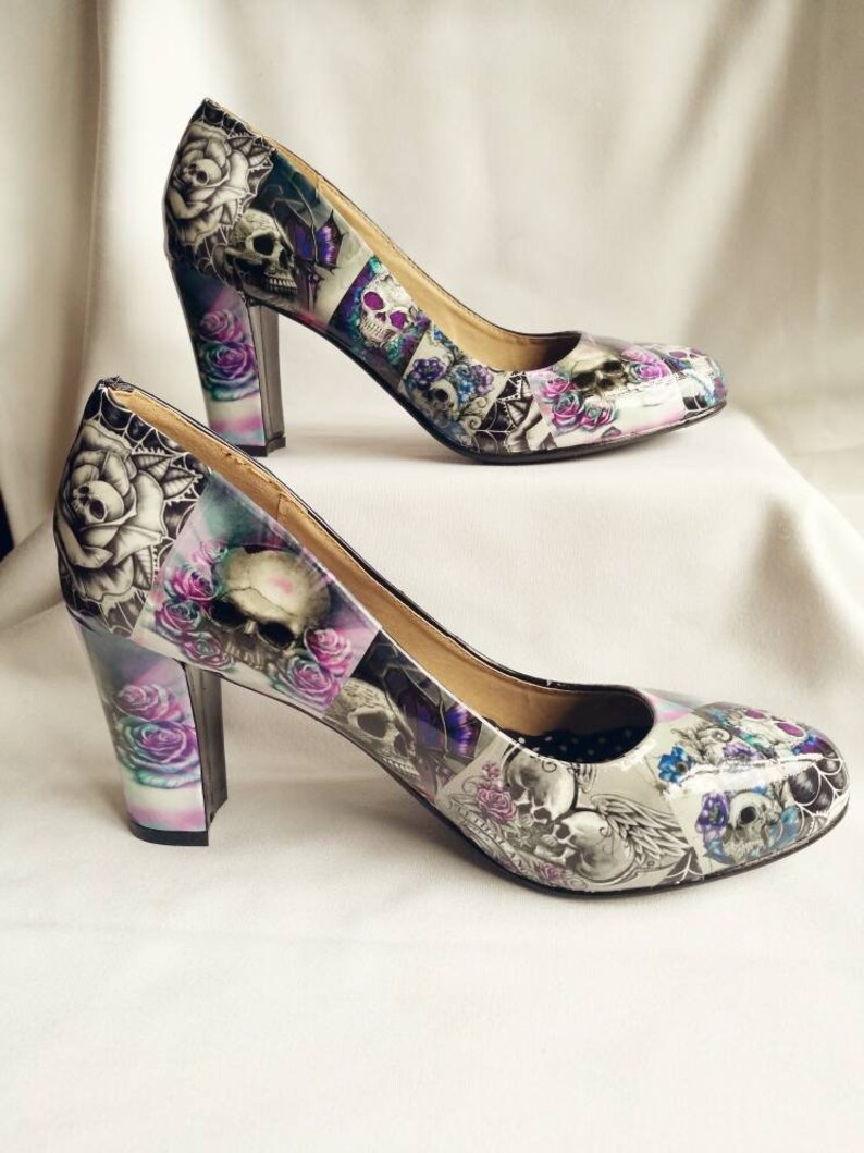 block heel purple shoes