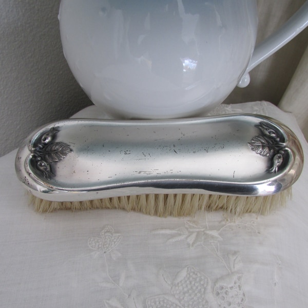 Silver Plated Clothes Lint Brush Silver Flower Leaf Pattern Art Nouveau 1930s Dresser Vanity Collectible