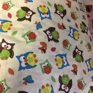 Bnj crafts owls fitted crib sheet