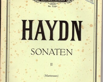 Haydn - Sonaten Book 2- Edition Peters #713 -Notes and observations by Carl Adolf Martienssen -1950's?-12 sonatas 116pgs-Very good condition