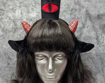 Cult of the Lamb Ears and Horn Set