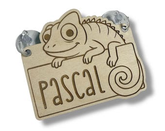 Personalized Chameleon Terrarium Name Tag, Custom Engraved Wood Habitat Label for Reptile Vivarium Cage