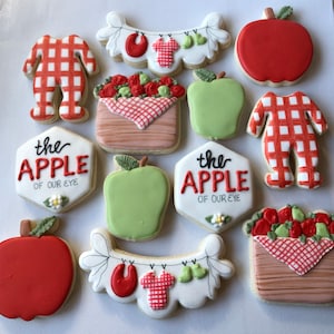 Apple of our eye, apple themed, apple baby shower, apple doesn&#39;t fall far from the tree, gender neutral apple baby shower