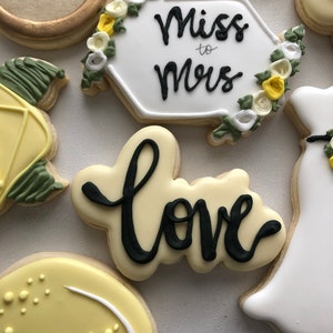 Lemon Themed Bridal shower sugar cookies, My main squeeze sugar cookies, engagement party sugar cookies, bridal shower favors, wedding image 5