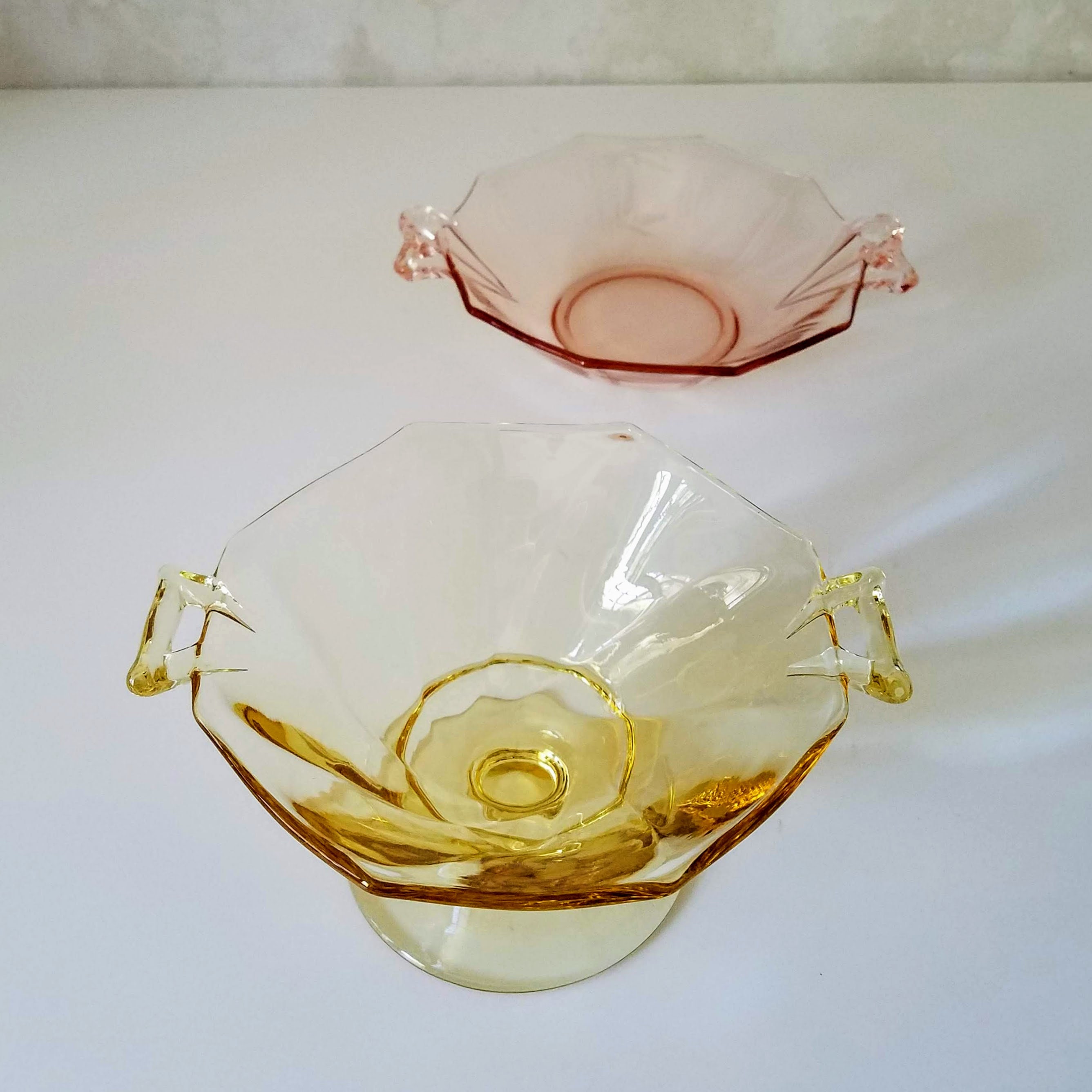 Fostoria Elegant Glassware Fairfax Topaz Two Handled Pedestal Bowl