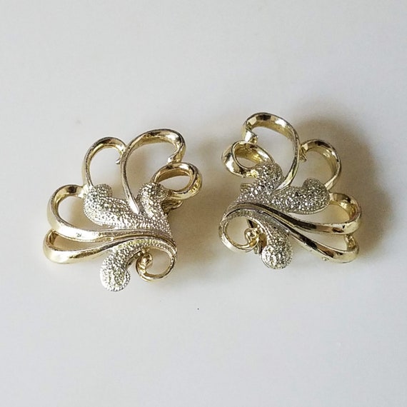 Vintage Two Toned Clip On Earrings, Sara Coventry Mid Century Earrings, Elegant Jewelry Gift for Her