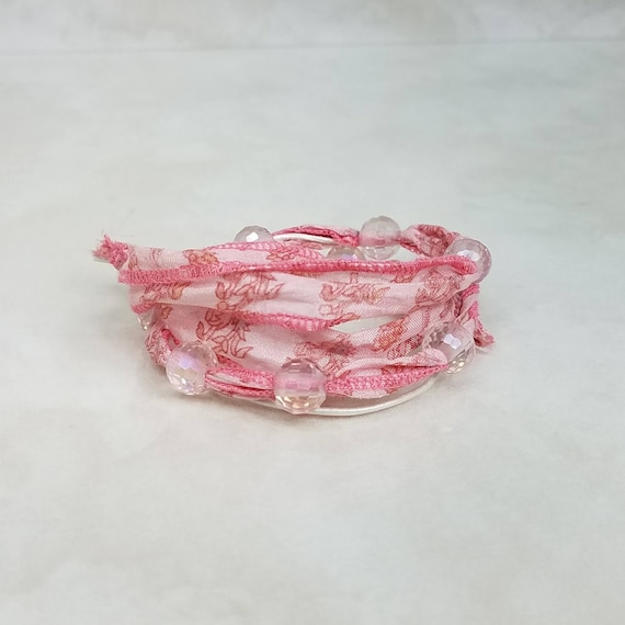 Pink White Bracelet, Sari Silk Wrap Bracelet, Silk and Crystal Wrap Bracelet, Multi Wrap Boho Bracelet, Adjustable Silk and Leather Choker