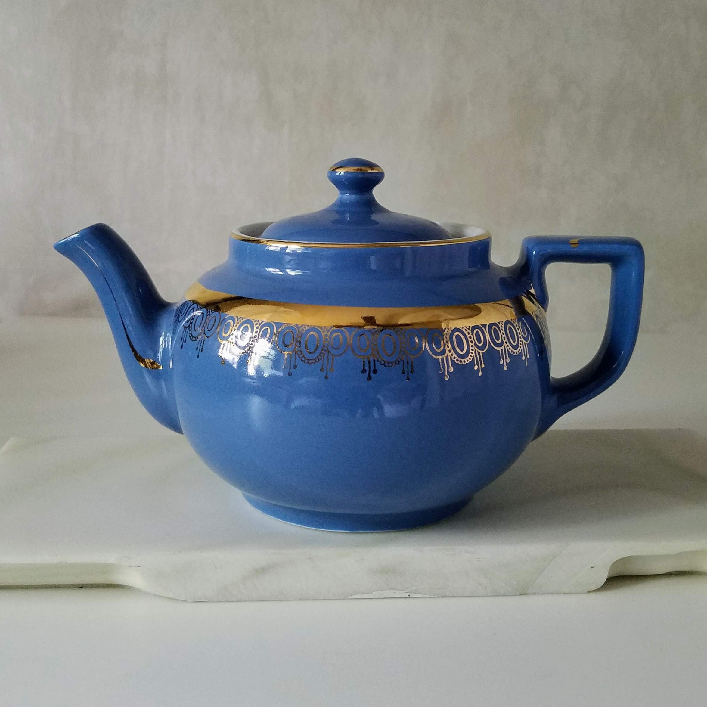 Hall Teapot, Blue and Gold 6 Cup Porcelain Teapot Made in the USA, Mid
