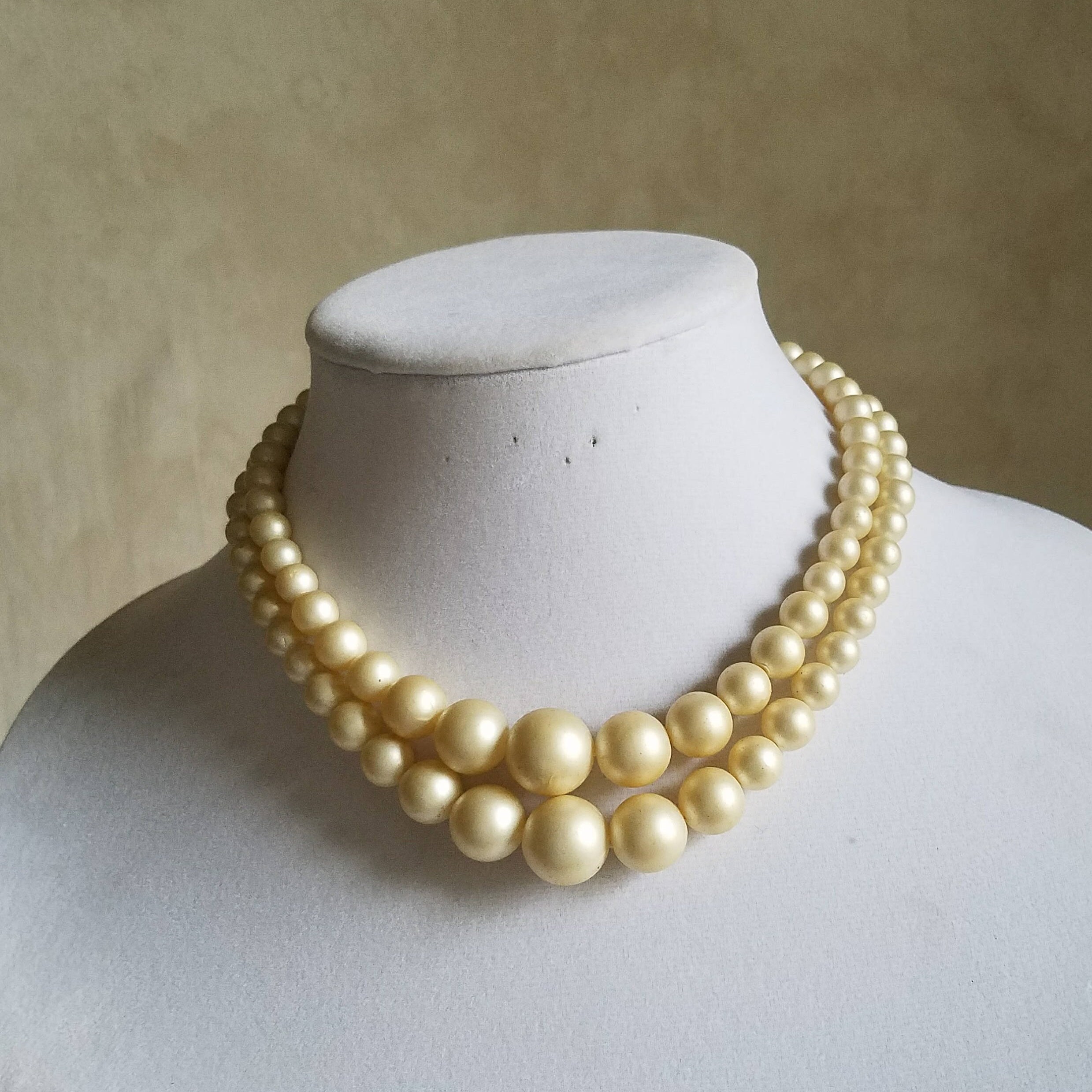 Vintage Cream Beaded Necklace, Retro Two Strand Graduated Beaded