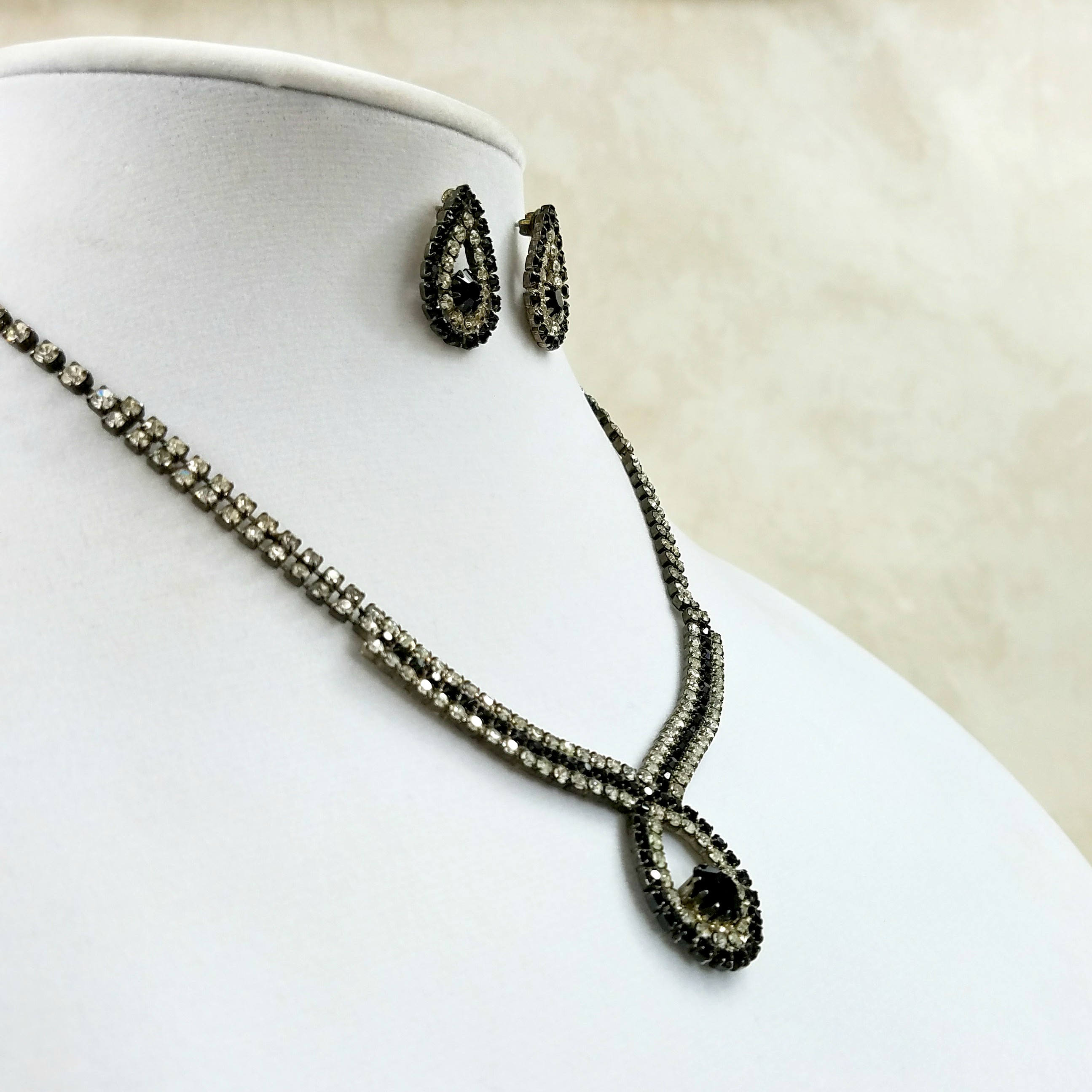 Vintage Rhinestone Jewelry Set, Black and Clear Rhinestone Necklace