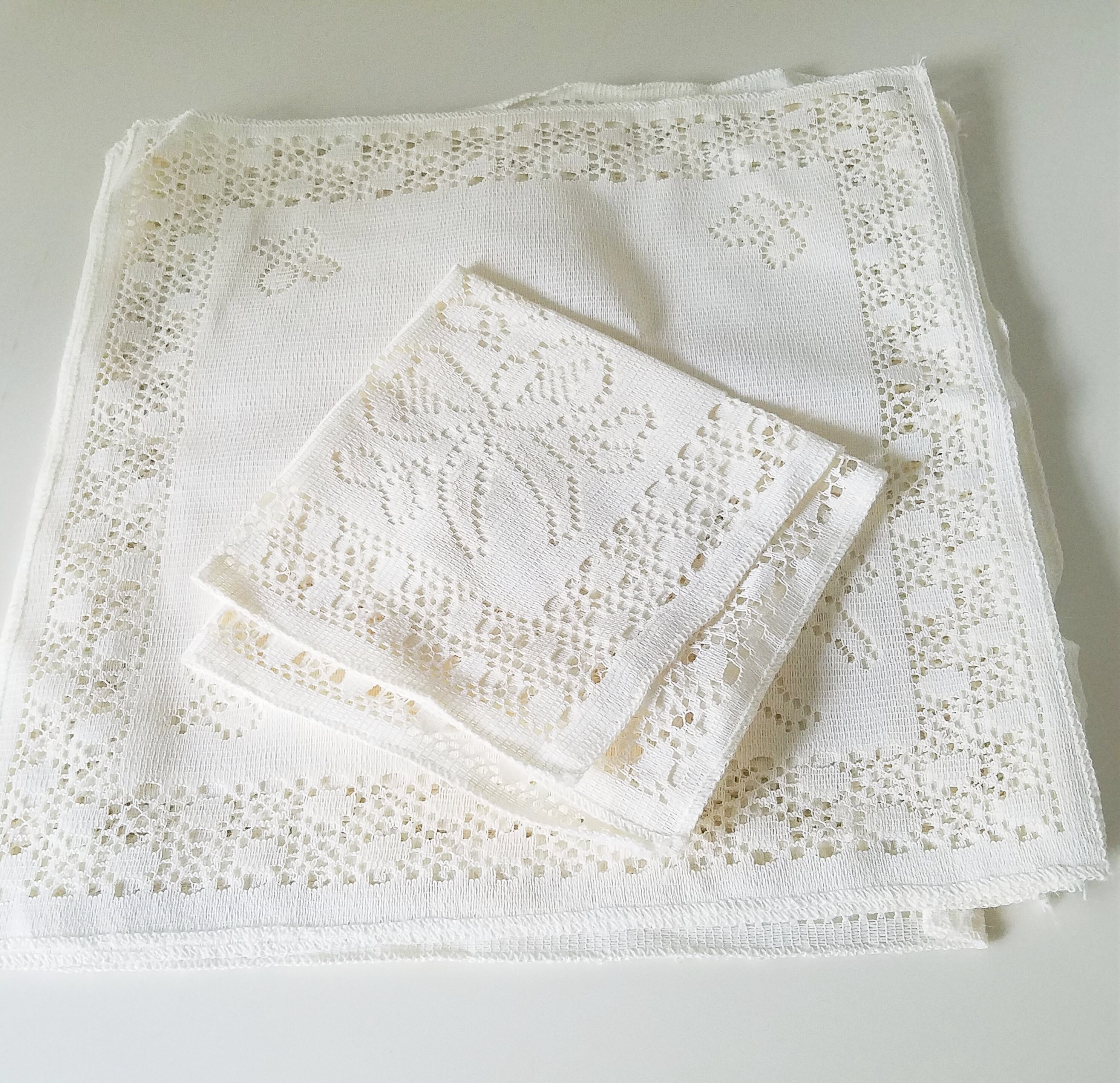 Vintage Fabric Napkins, Set of 7 Ivory White Woven Cloth Napkins with