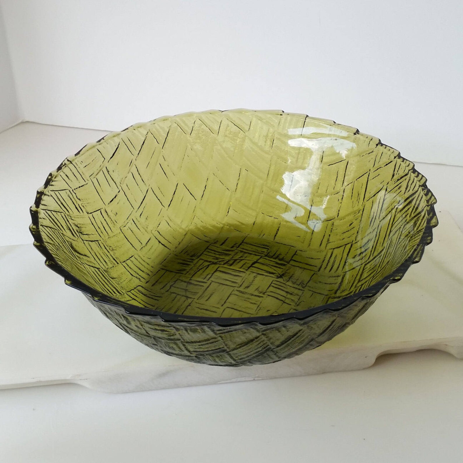 Vintage Glass Bowl Green Glass Basket Weave Bowl 1970 Retro Etsy