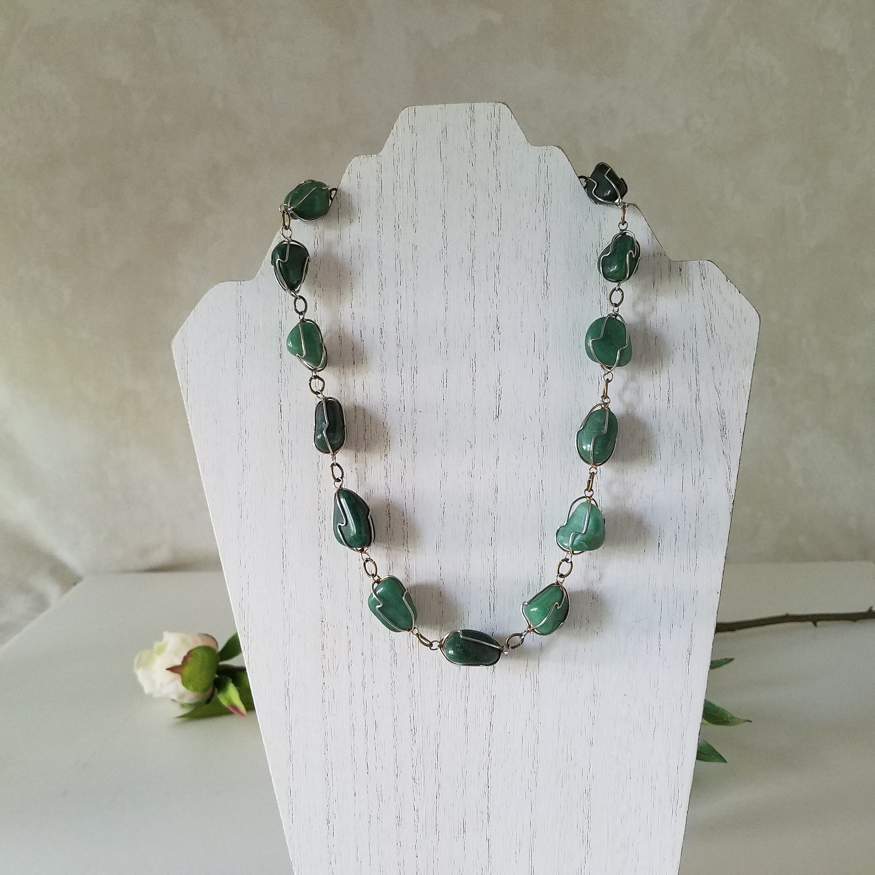 Vintage Handmade Aventurine Pebble Necklace, Green Stone Necklace