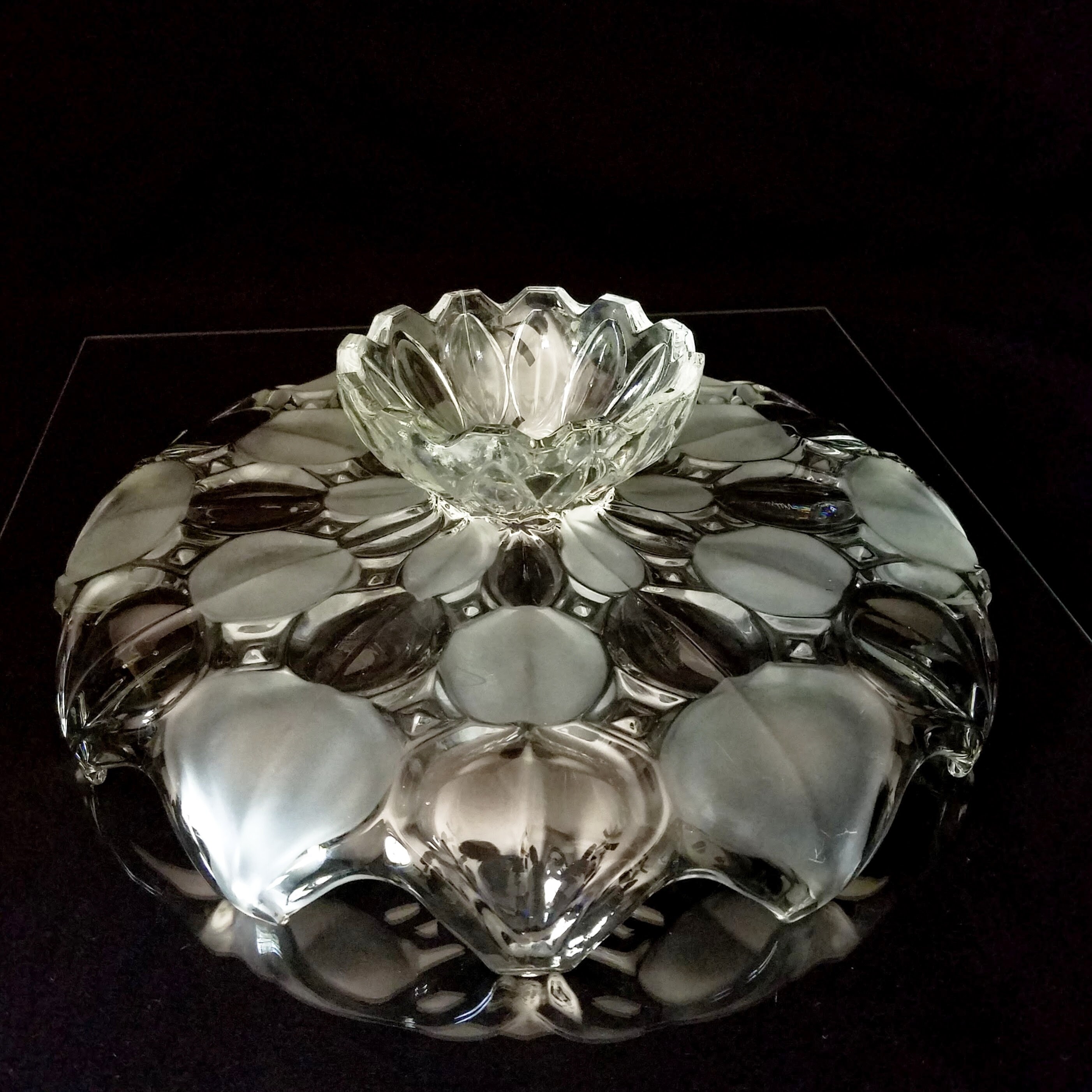 Pedestal Cake Plate, Crystal Pastry Plate or Cake Plate with Frosted