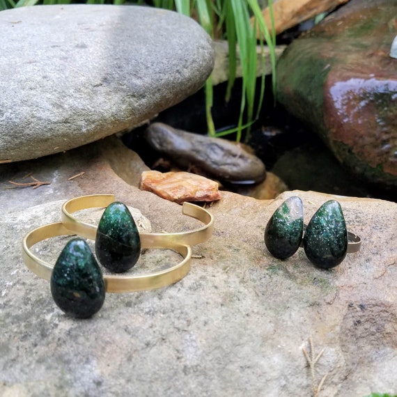 Green Fused Glass Ring, Adjustable Brass Ring with Green and Rainbow Fused Glass Teardrop