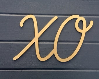 XO Wall Sign 15"W x 9"H, Wooden Sign Kiss Wall Decor for Nursery Bedroom Kids Room Teen Room Laser Cut Wood Sign Valentines Decor