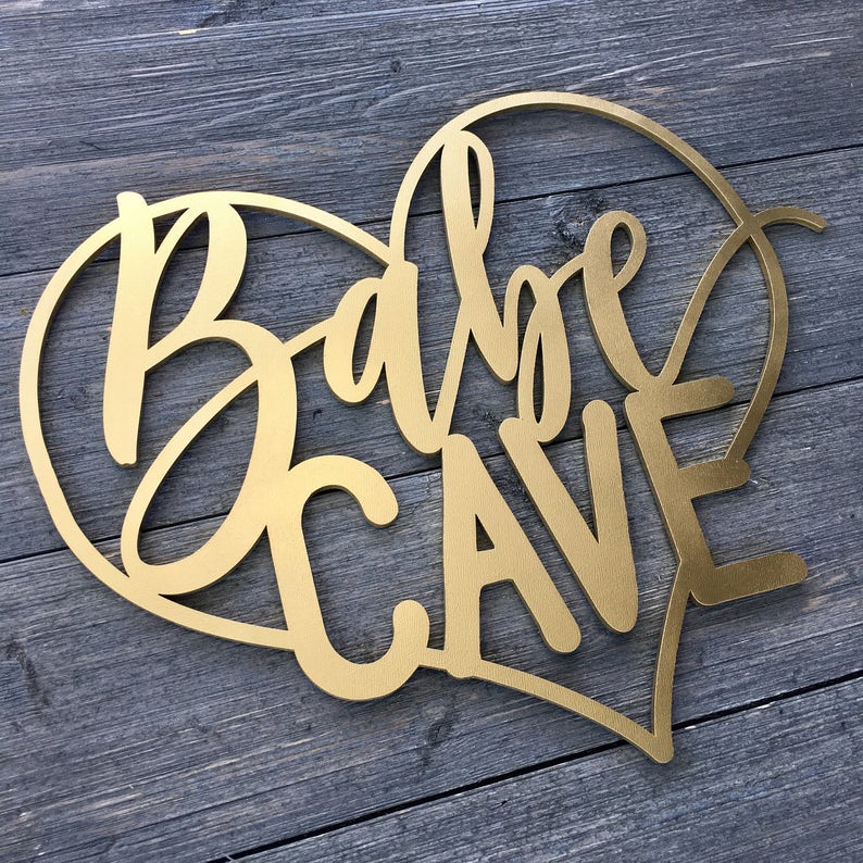 Babe Cave Heart Wall Sign, 13W x 11H, Wooden Sign, Laser Cut Wood Sign, Cute Sign, Fun Door Sign, Office Sign, Teen Girls Room Sign imagem 3