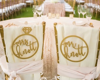 Personalized Mr & Mrs Ring Chair Signs 10"D inches, Custom Wedding Ring Chair Name Sign, Laser Cut Last Name Sign, Personalized Chair Backs