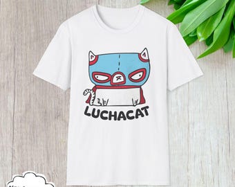 Luchador Cat Wrestling Mask Tee | Pet Lovers Shirt