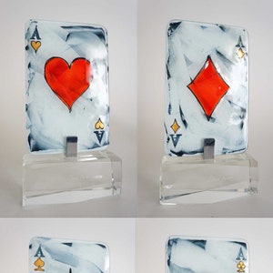 Spielkarten aus Glas, auf massiven Glassockel, Herz, Karo, Pik und Kreuz, Malerei, Handarbeit, Unikat, Signiert