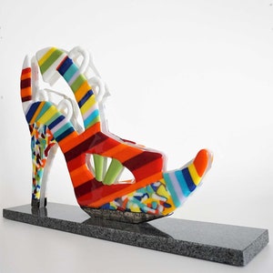 Pop-Art, decorative glass object, shoe on granite top, handmade, unique, Signed