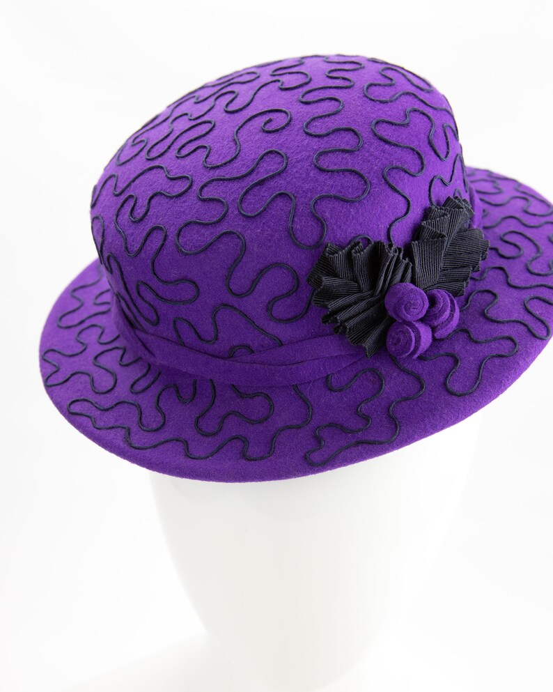 1940s Style Purple Tilt Hat. Violet Wool Perching Hat. Vintage Inspired Percher with Navy Soutache Design. Purple Wool Felt Ladies Millinery image 2