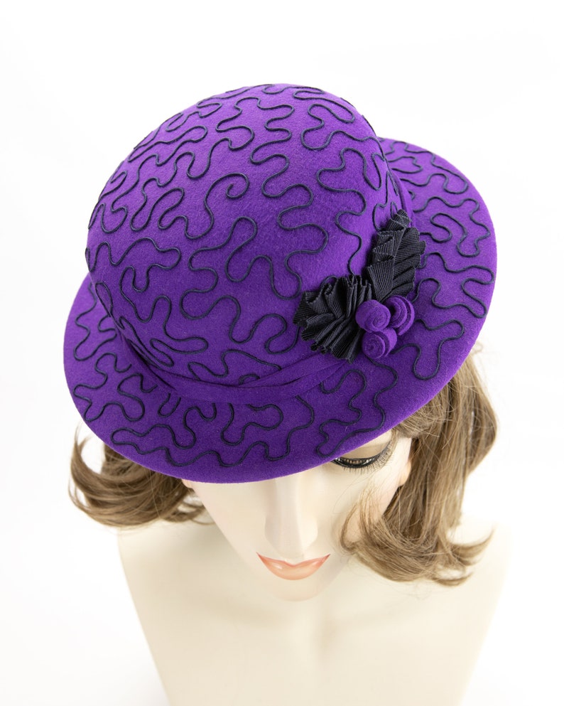 1940s Style Purple Tilt Hat. Violet Wool Perching Hat. Vintage Inspired Percher with Navy Soutache Design. Purple Wool Felt Ladies Millinery image 6