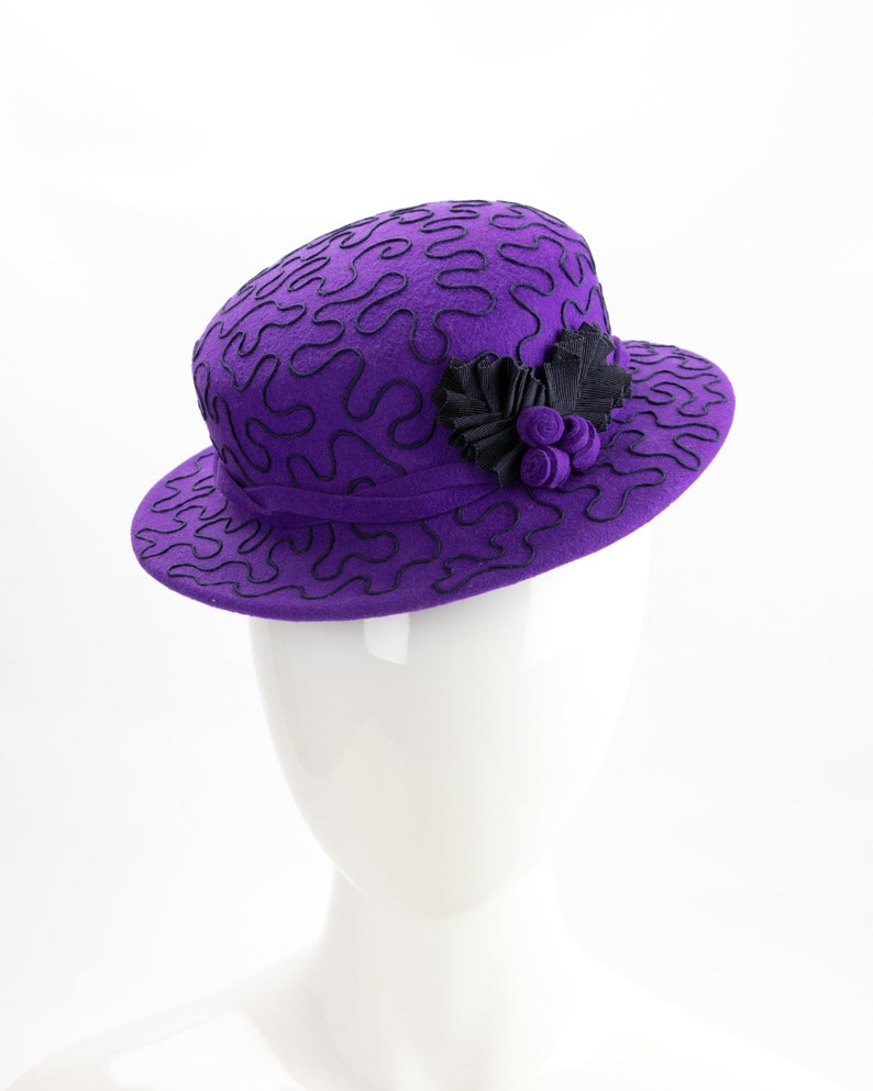 1940s Style Purple Tilt Hat. Violet Wool Perching Hat. Vintage Inspired Percher with Navy Soutache Design. Purple Wool Felt Ladies Millinery image 4