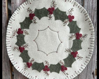 Holly Berry Thyme Pattern