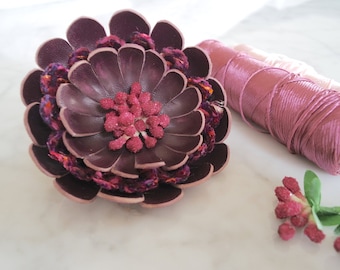 Daisy brooch, Leather flower brooch, Flower pin, Flower brooch, Flower corsage, Burgundy flower pin