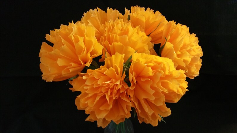 White Wedding Flowers Party Decorations Birthday Pom Pom Flowers Tissue 12 Cinco de Mayo Yellow Crepe Paper Flowers Mexican Flowers