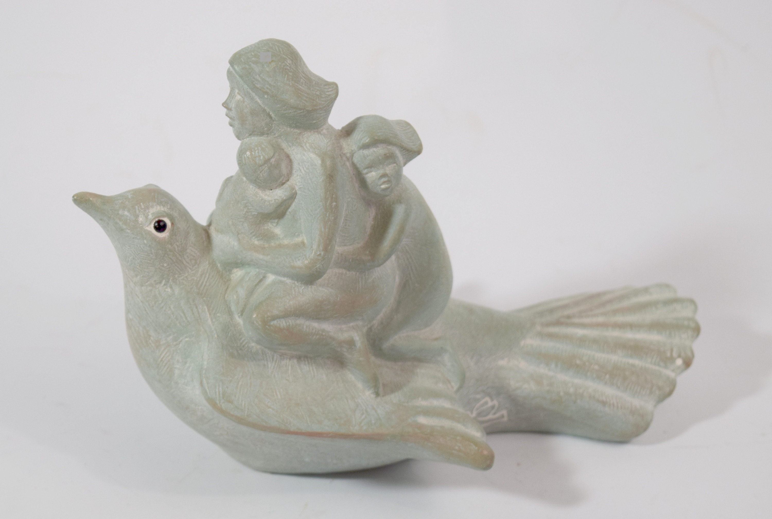 Wings of Hope Isabel Bloom 2010 Sculpture en pierre D.O.V.E. Etsy