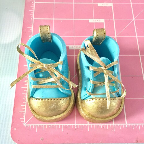 Gumpaste baby shoe Baby shoe cake topper Cake topper Baby Shower topper
