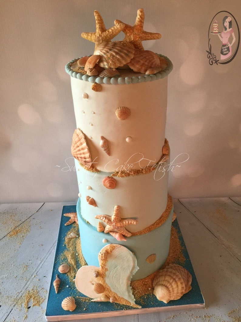Fondant Sea Shells and Large Wave Heart Cake Toppers Gumpaste sea shells Edible sea shells Sugar shells Sea shells Beach wedding cake