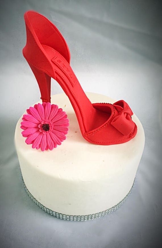 Amazon.com: High Heel Happy Birthday Cake Topper, Rose Gold Woman Girl  Birthday Party Decoration : Grocery & Gourmet Food