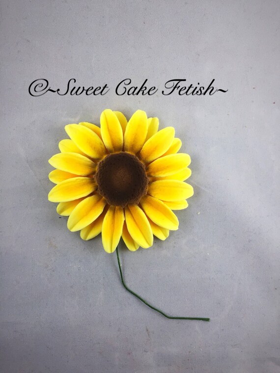 Gumpaste Sunflowers Fondant Flowers Cake Topper Sunflower Etsy